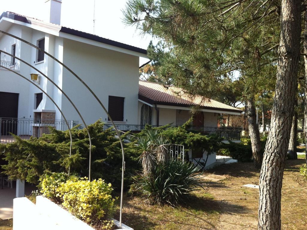 Villa Ca' Silva - Walterigato Apartments Solo Per Famiglie Lido di Jesolo Exterior foto